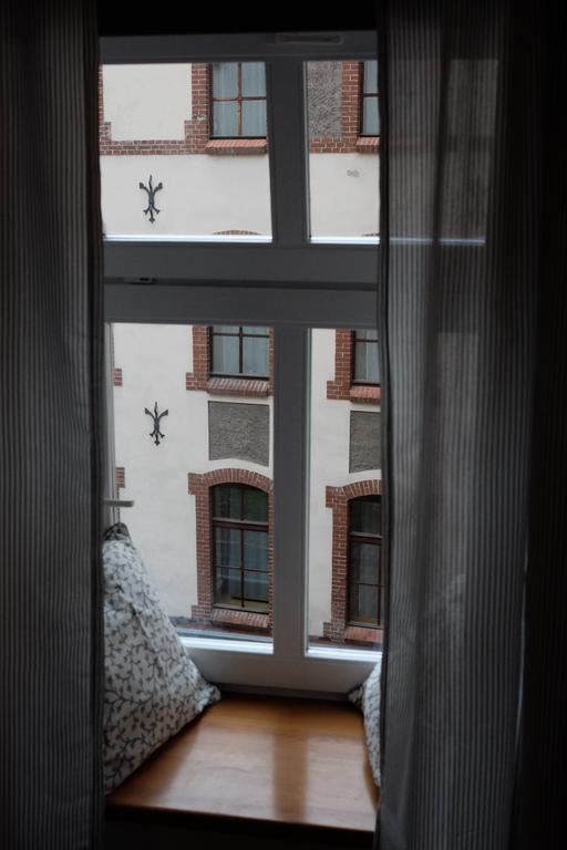 Academus Pub & Guest House Wroclaw Bagian luar foto